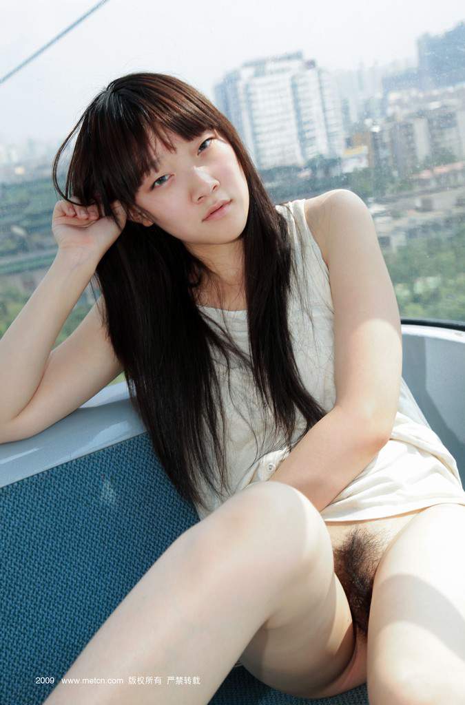 模特：虞雯 《透明城市》